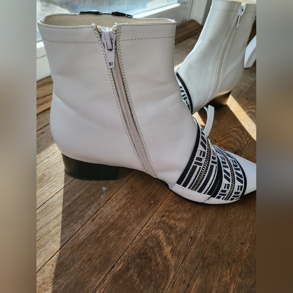 Nwob! LF BY JEFFREY CAMPBELL ankle boots - Picture 5 of 9